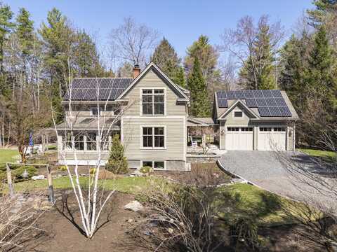 5 Treeline Drive, Freeport, ME 04032