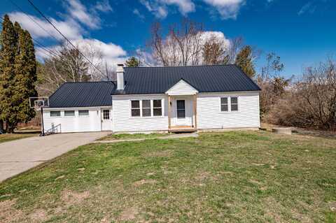 55 Maple Street, Farmingdale, ME 04344