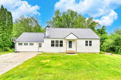 55 Maple Street, Farmingdale, ME 04344