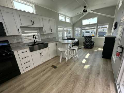 191 Tatnic Road, Wells, ME 04090