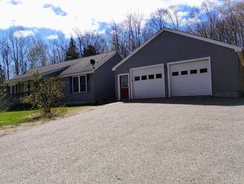 32 Ridge Road, Sumner, ME 04292