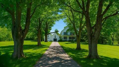 434 Main Street, Oxford, ME 04270
