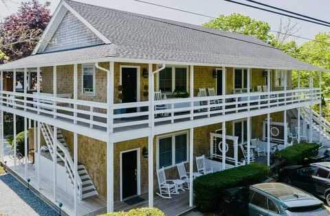 68 Winter Street, Edgartown, MA 02539