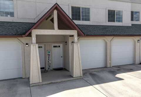 825 Crestmont Way, Missoula, MT 59803