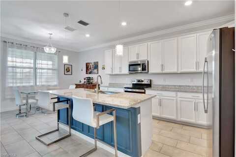 2122 Hamlin, NAPLES, FL 34120