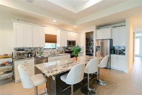 3194 Woodside, NAPLES, FL 34112