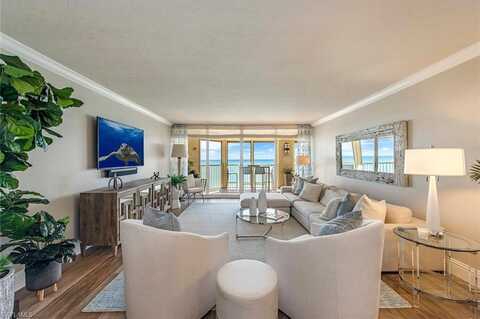 4051 Gulf Shore, NAPLES, FL 34103