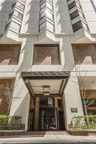 400 E Ohio Street, Chicago, IL 60611