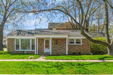 2402 Illinois Road, Northbrook, IL 60062