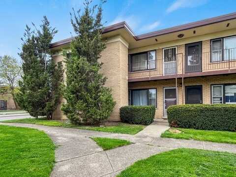 34 King Arthur Court, Northlake, IL 60164