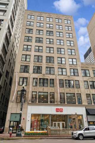 20 N STATE Street, Chicago, IL 60602