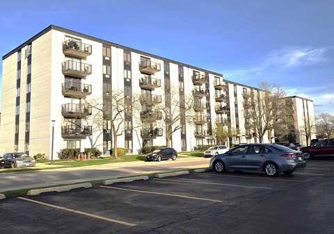 9701 N Dee Road, Niles, IL 60714