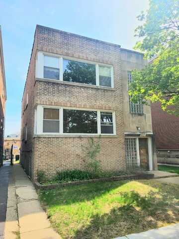 2521 W Farragut Avenue, Chicago, IL 60625