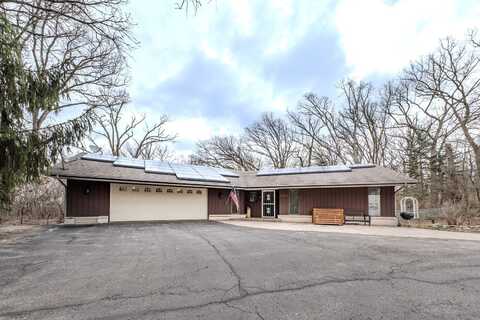 7853 Shaw Road, Belvidere, IL 61008