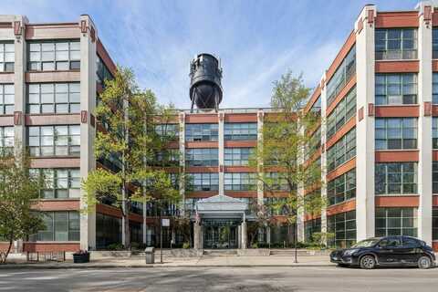 1800 W Roscoe Street, Chicago, IL 60657