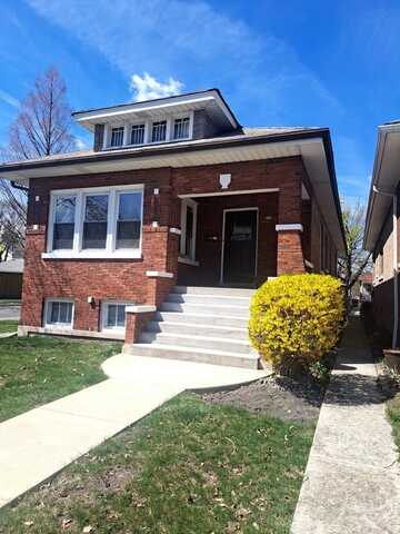 901 N Harvey Avenue, Oak Park, IL 60302