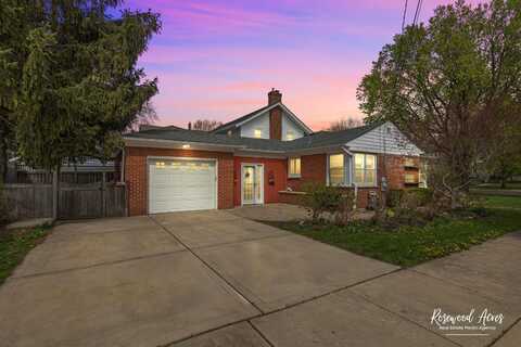 902 W Downer Place, Aurora, IL 60506
