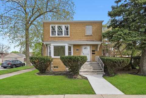 8501 S Essex Avenue, Chicago, IL 60617
