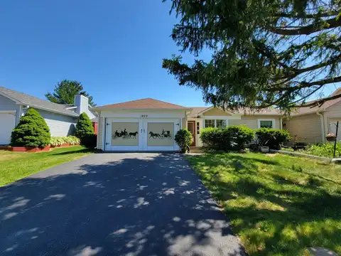 1820 77th Street, Naperville, IL 60565