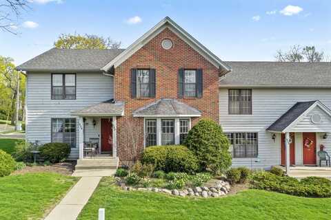 322 W South Street, Woodstock, IL 60098