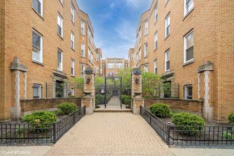 534 W Belmont Avenue, Chicago, IL 60657