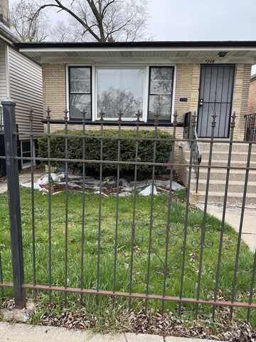 7246 S Wood Street, Chicago, IL 60636