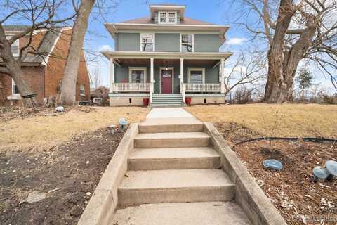 137 N Channing Street, Elgin, IL 60120