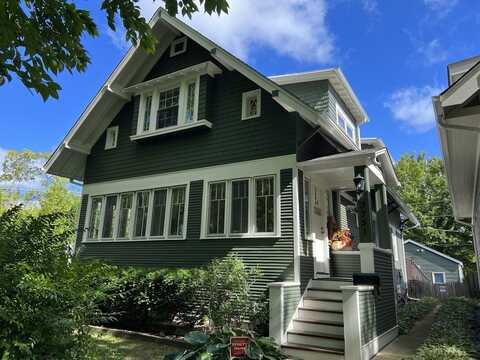 3751 N Harding Avenue, Chicago, IL 60618