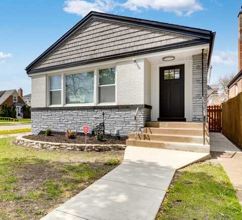 9258 S Aberdeen Street, Chicago, IL 60620