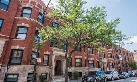 2904 N Halsted Street, Chicago, IL 60657