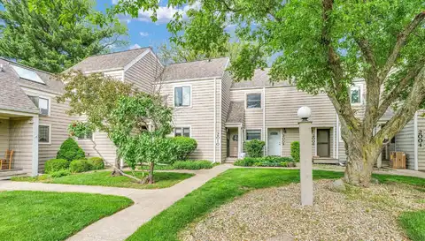 2010 Blackthorn Drive, Champaign, IL 61821