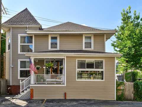 3430 N Elaine Place, Chicago, IL 60657