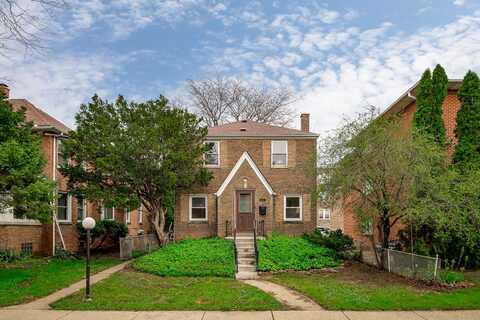 3249 Maple Avenue, Berwyn, IL 60402