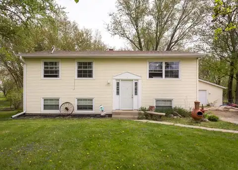 7912 Wagon Wheel Lane, Rockford, IL 61109