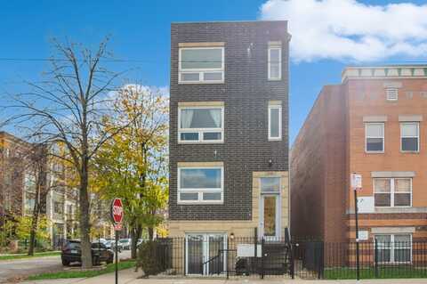 2135 W Adams Street, Chicago, IL 60612