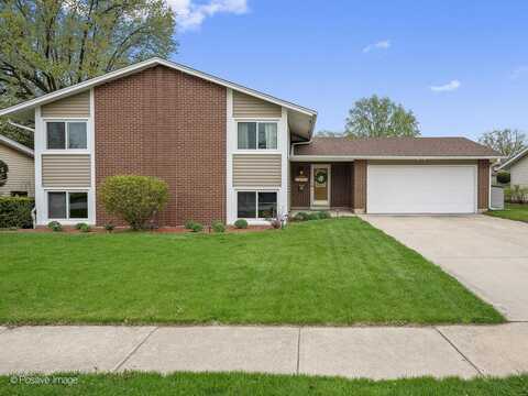 6433 Taylor Drive, Woodridge, IL 60517