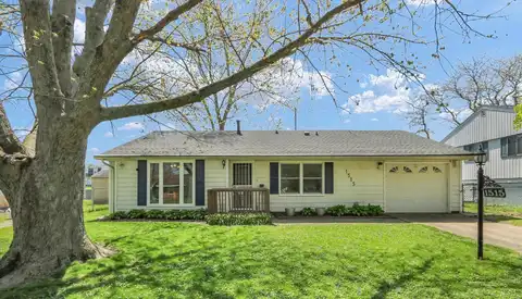 1515 Lincolnwood Drive, Urbana, IL 61802