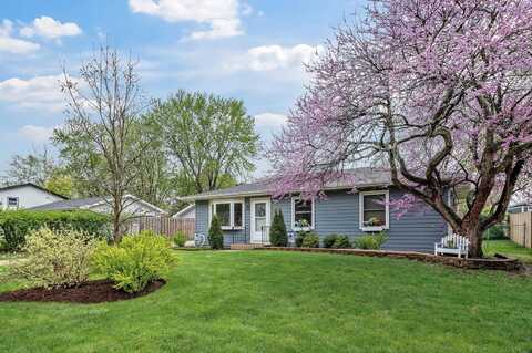 125 Laurie Lane, Oswego, IL 60543