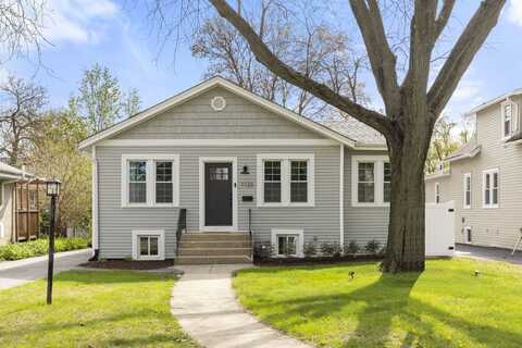 1123 Santa Rosa Avenue, Wheaton, IL 60187