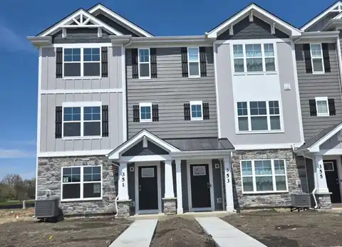 351 Bridgeview Court, Saint Charles, IL 60174