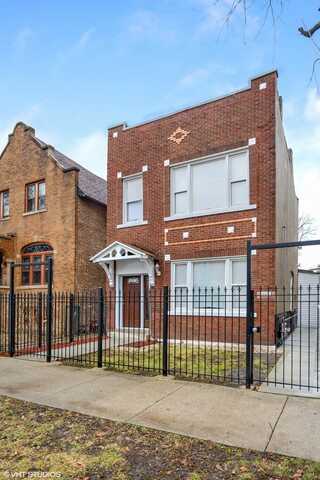 2345 S Lawndale Avenue, Chicago, IL 60623