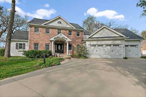 1251 Old Oak Court, Hampshire, IL 60140