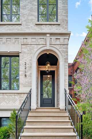 2218 N Burling Street, Chicago, IL 60614
