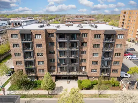 414 Clinton Place, River Forest, IL 60305