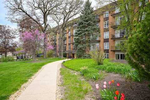 441 Park Boulevard, Glen Ellyn, IL 60137
