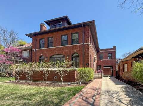 6907 S Constance Avenue, Chicago, IL 60649