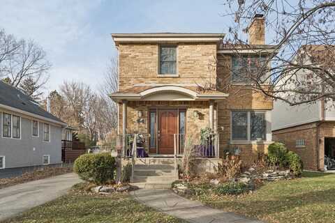 38 Northgate Road, Riverside, IL 60546