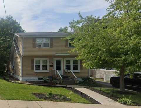 528 North Avenue, Barrington, IL 60010