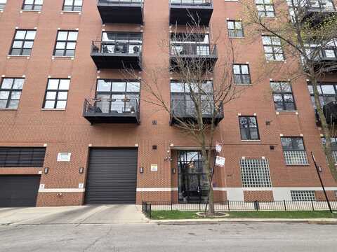 1934 N Washtenaw Avenue, Chicago, IL 60647