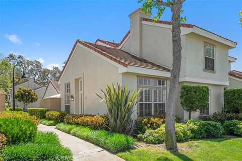 44 Oxford, Irvine, CA 92612